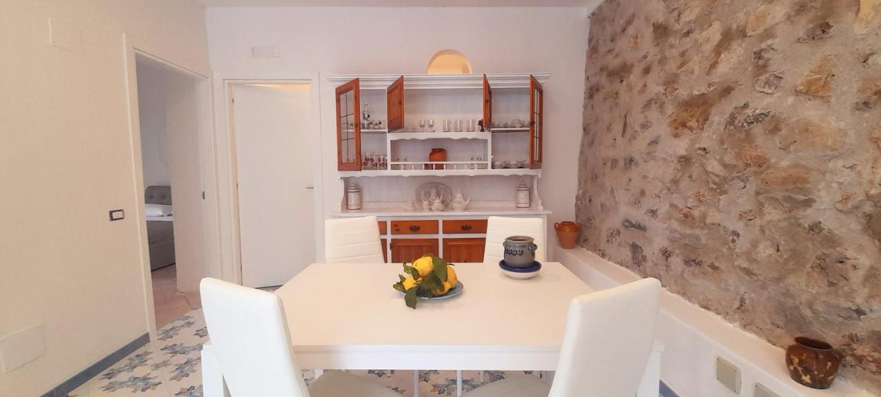 Villa Lucia Конка деи Марини Екстериор снимка